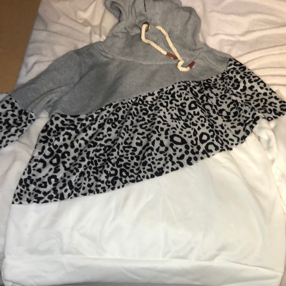 Hoodie with some cheetah print